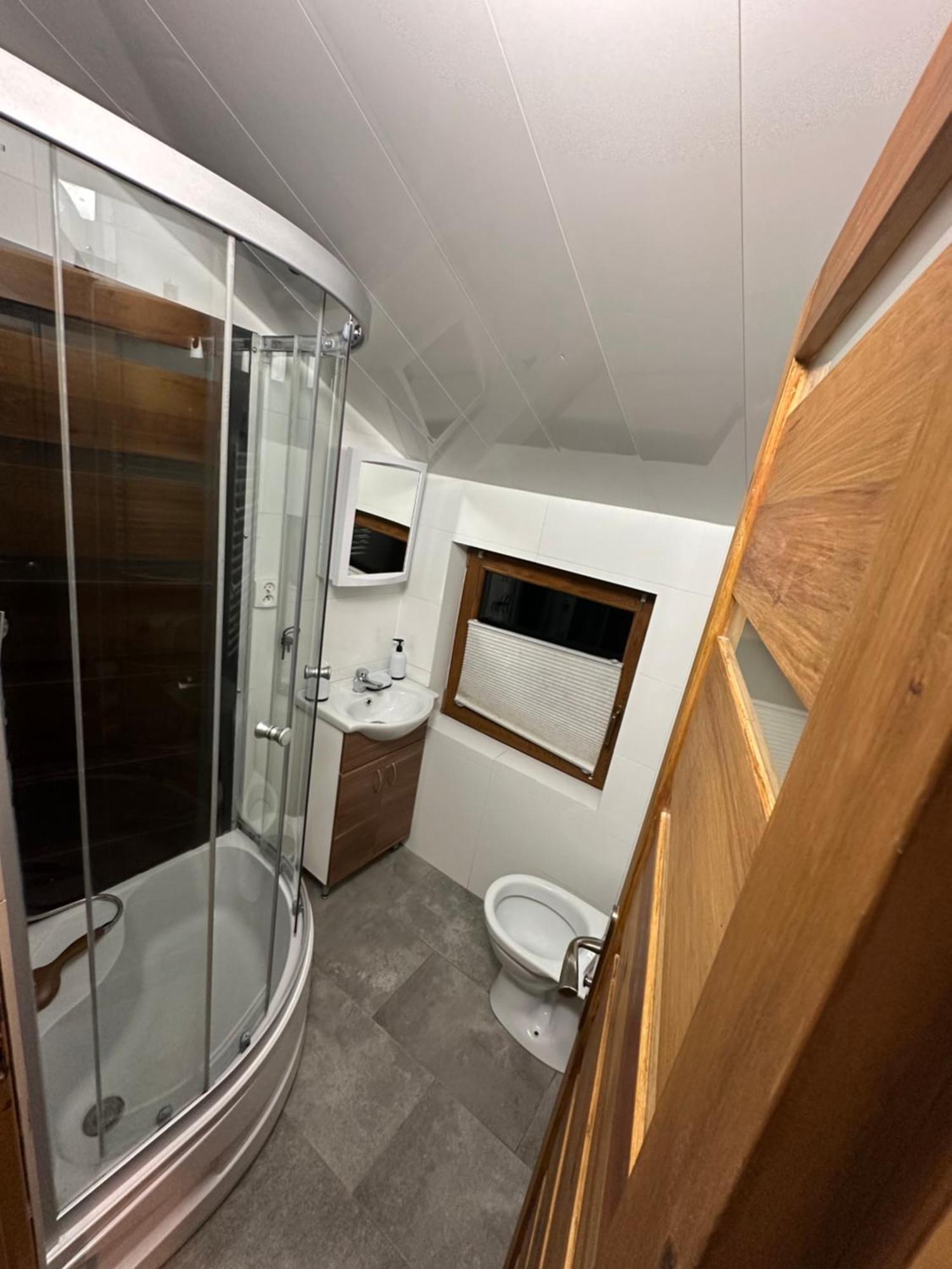 Jozka Chata Max 15 Os Sauna Jacuzzi Porabka Ngoại thất bức ảnh